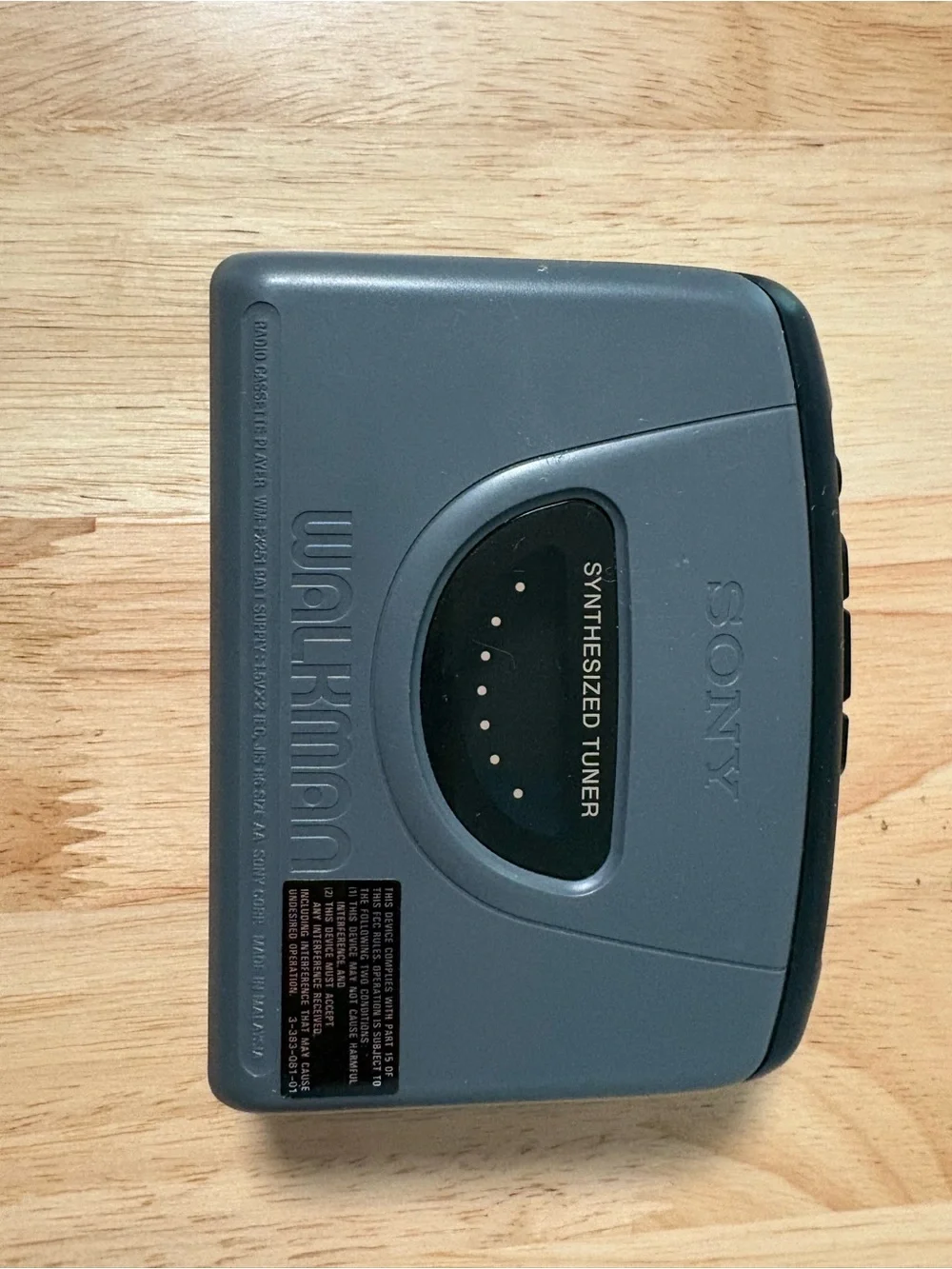 Sony Walkman Portable FM/AM Cassette Player in Dark Gray and Black